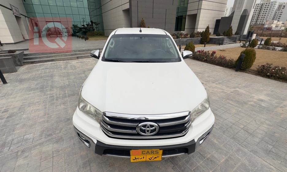 تويوتا هايلوكس